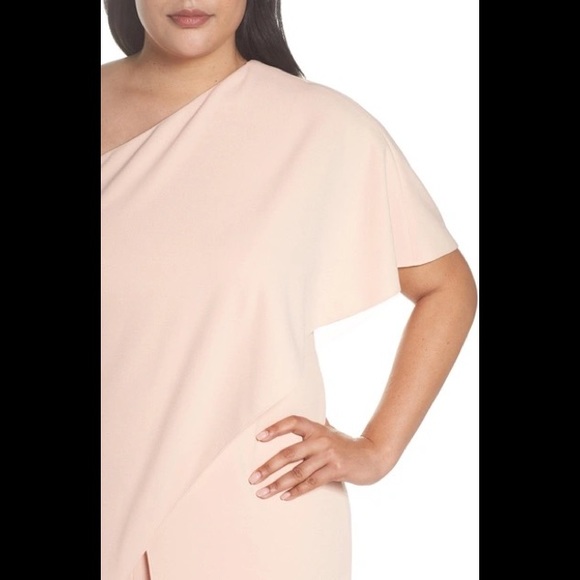 Adrianna Papell Flutter One Shoulder Jumpsuit - Picture 3 of 6